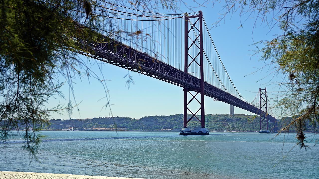 Go Native Lisbon - Principe Real Apartman Kültér fotó